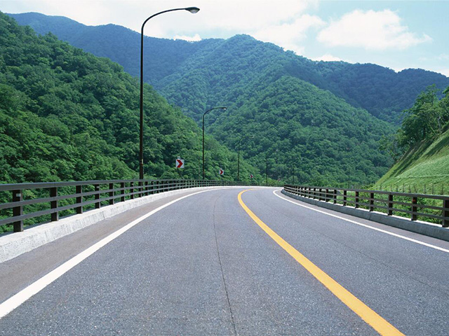 重慶市粱平至長壽高速公路項目